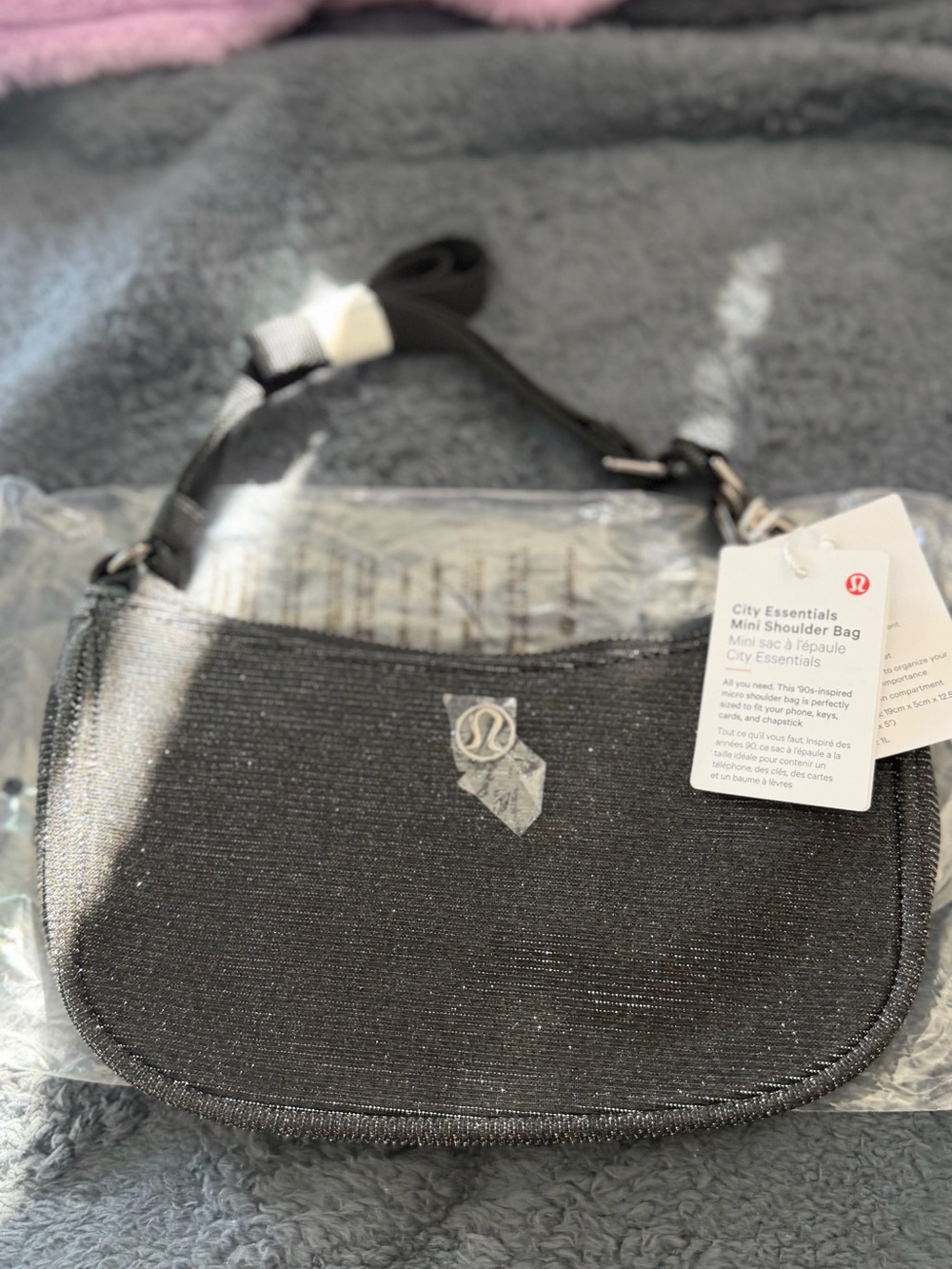 NEW WITH TAGS — NEVER USED Lululemon
